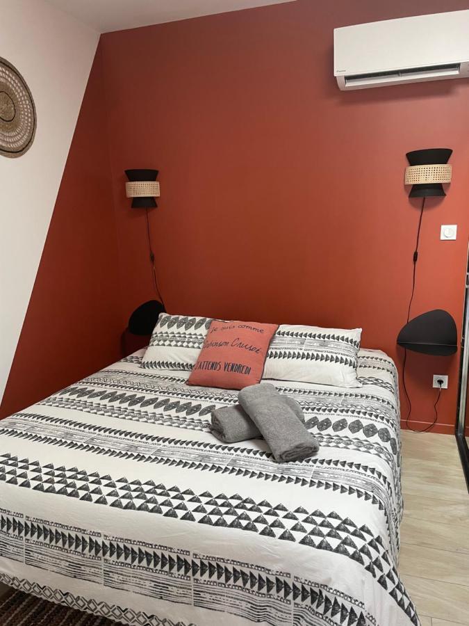 Colombier-Saugnieu Studio Cosy Tt Confort Proche Aeroport מראה חיצוני תמונה